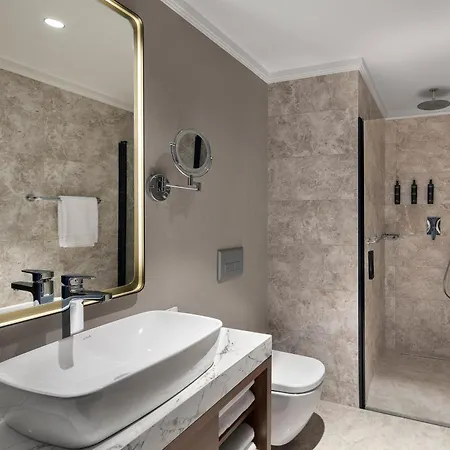 Otel By Marriott 4*