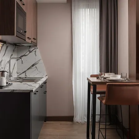 Otel By Marriott 4*