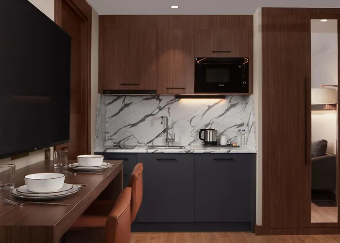 By Marriott מלון טראבזון