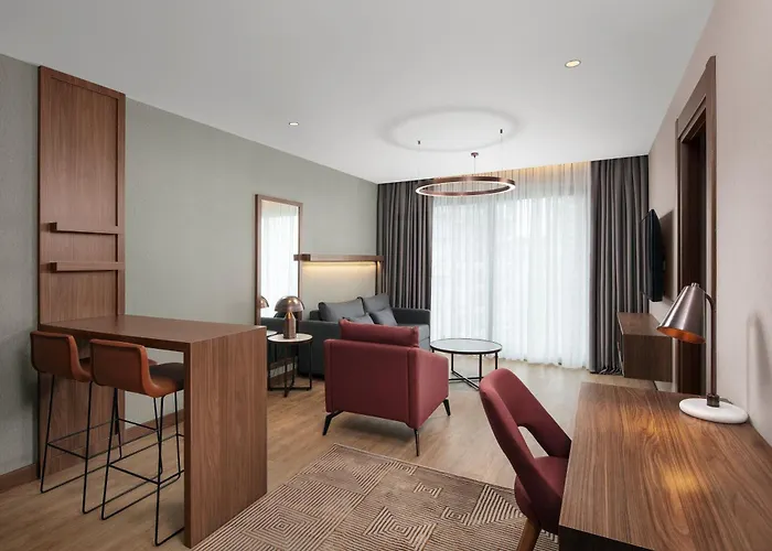 By Marriott Hotell 4*