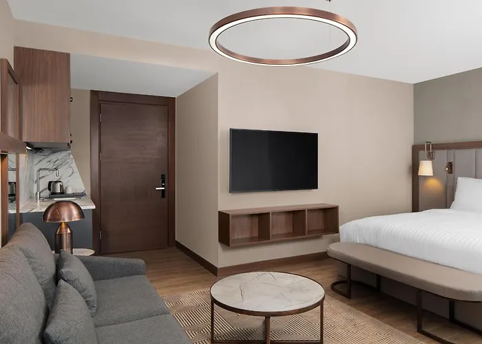 By Marriott טראבזון