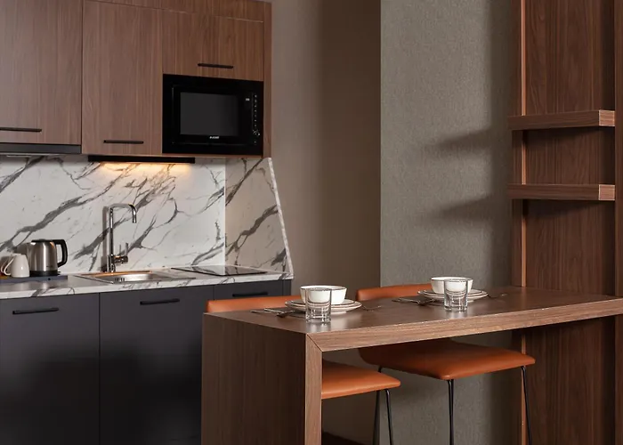 By Marriott מלון 4*