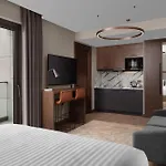 By Marriott Otel