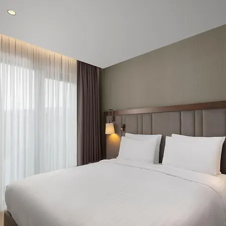 ホテル By Marriott