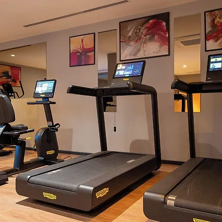 By Marriott فندق 4*