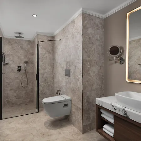 By Marriott فندق ترابزون